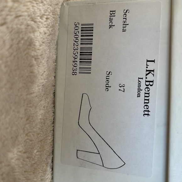 L.L. Bennett suede Sersha pumps - Picture 2 of 16